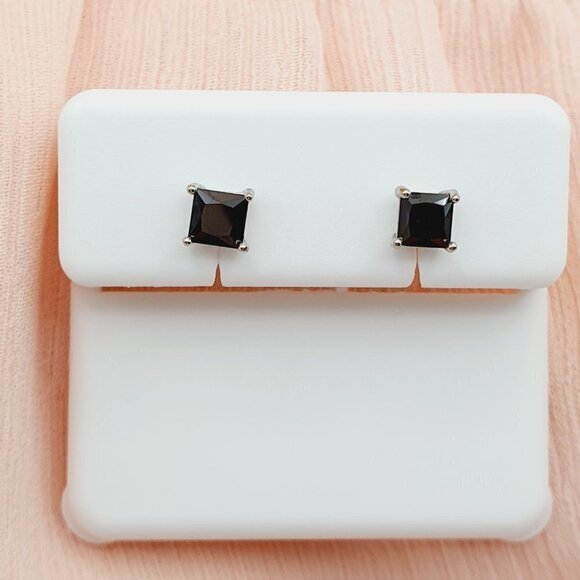 4MM S925 Sterling Silver CZ Stud Earrings for Women/Girl, US19251020 - Picture 14 of 14